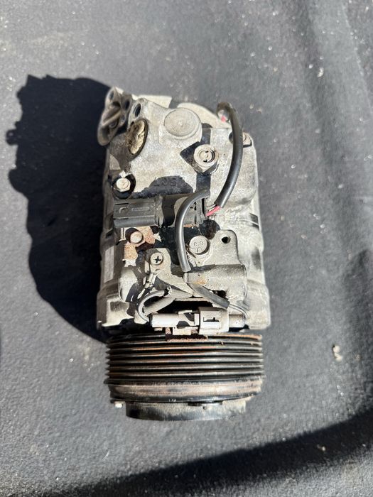 Компресор за климатик за BMW f10 f11 3.0 TDI n47 d30