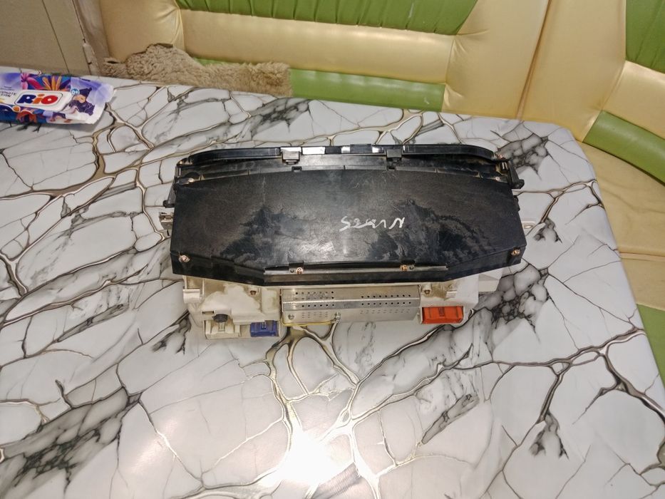 Панель приборов от Авалон 1996 года