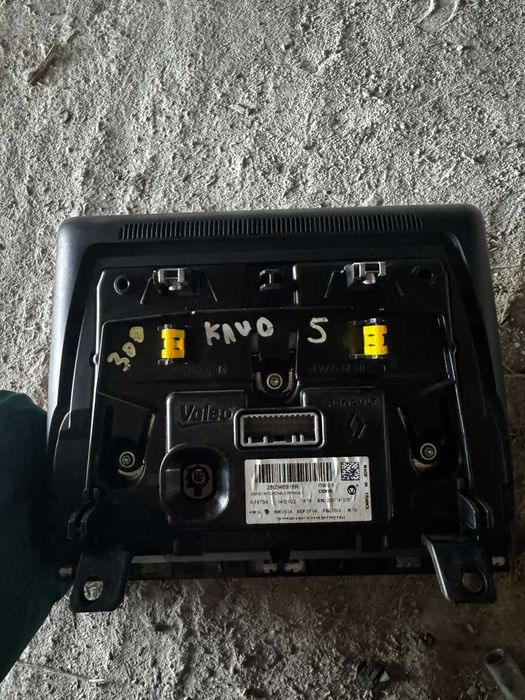 екран за навигация Renault Clio