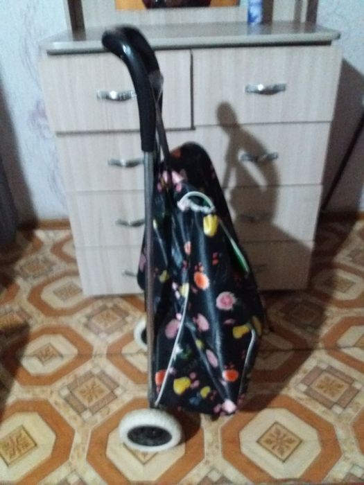 Продам хоз. Сумку Коляску