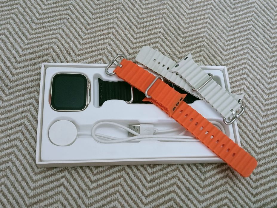 Продам электронные часы срочно