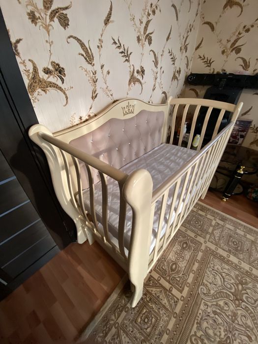 Кроватка для ребенка