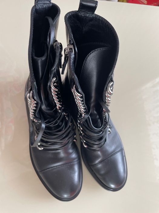 Bocanci Casadei, stare foarte buna