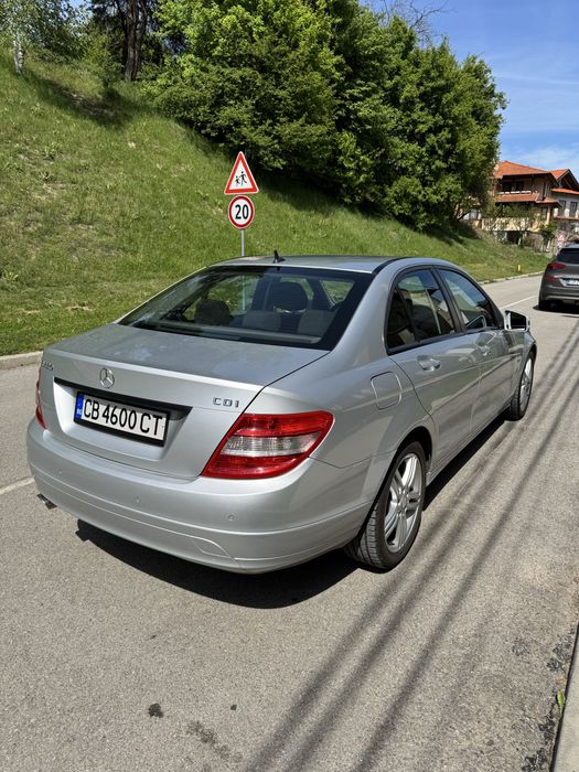 Мерцедес w204 седан автомат 2.2 дизел