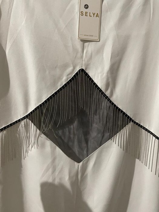 Продам новое платье