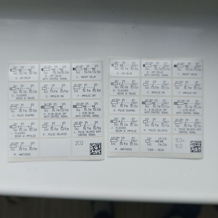 Универсални време релета Siemens