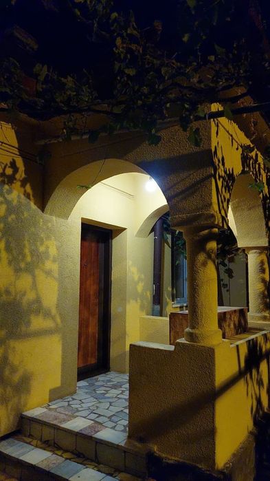 Apartament o camera la casa