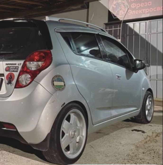 R16 dika balon sotiladi yaxwi xolatda