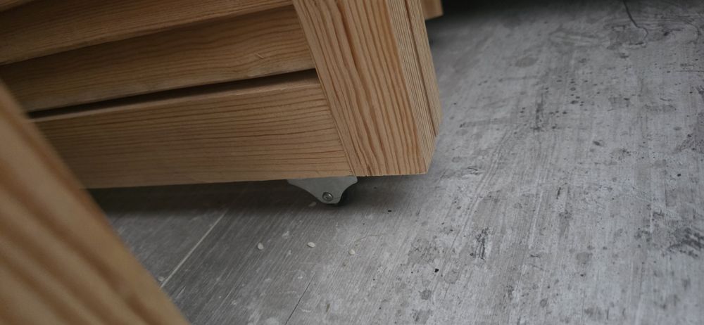 Продам перегородку деревянную