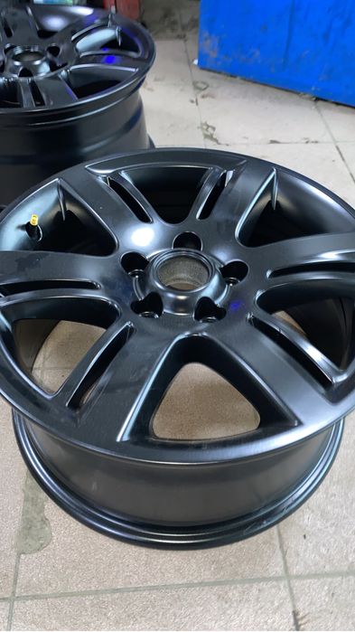 Диски оригинал на амарок или t5