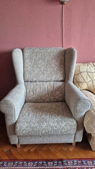 Диван, кресло, трапезен стол