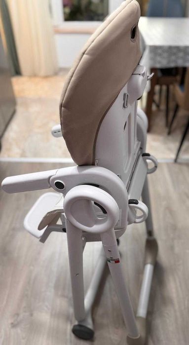 Scaun de masa pentru copii Chicco Polly Progress 5 in 1
