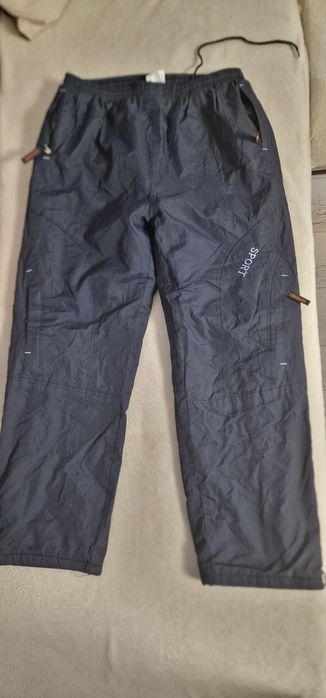 Pantaloni bărbati M