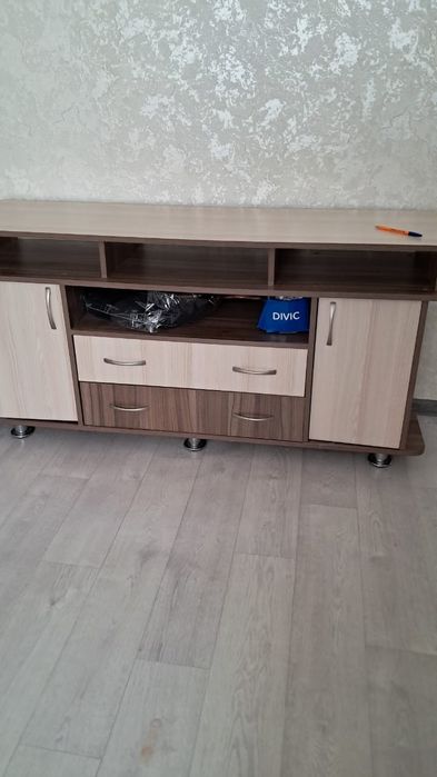 Тумба под телевизор