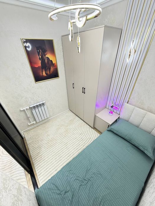 Чиланзар-8 кв 1-2/4/4.30м2 Срочно Продам квартиру срочно