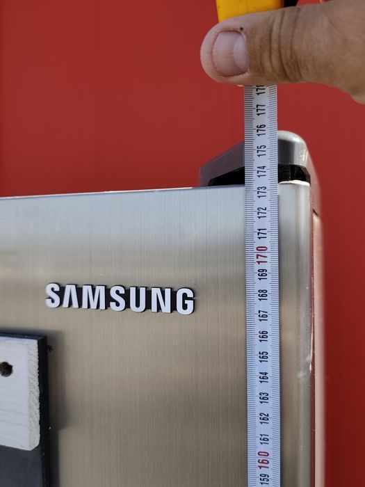 Хладилник side by side Samsung