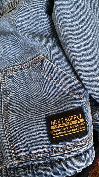 Продам детские курточки