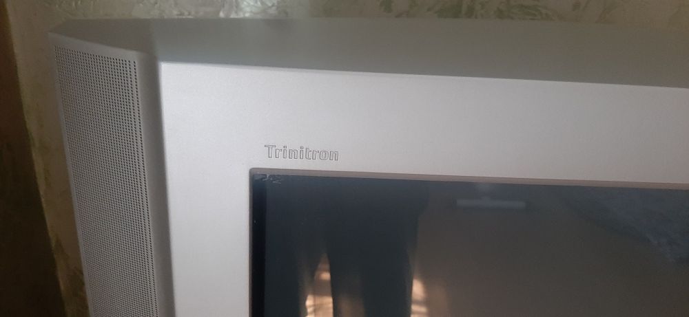 Продам телевизор