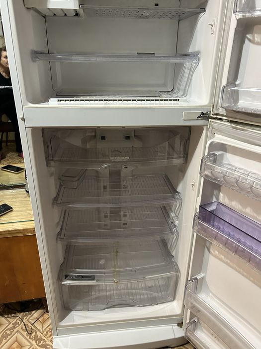 Продам холодильник LG рабочий
