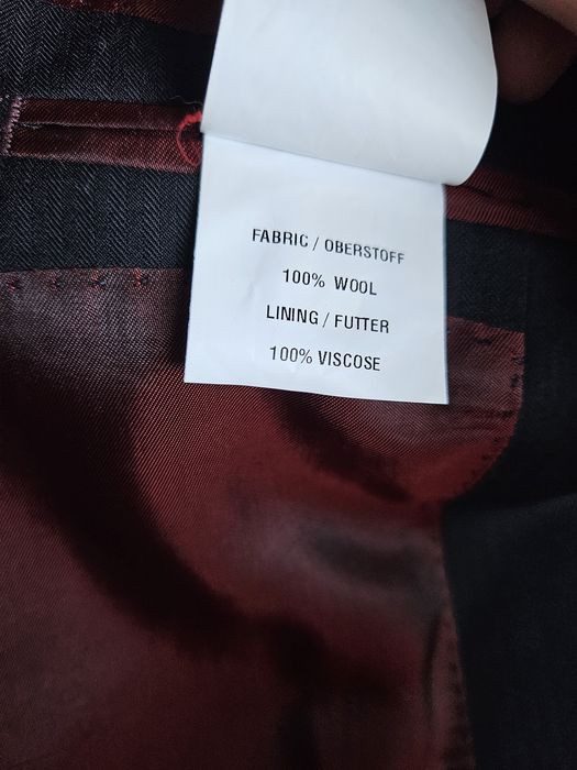 Тъмносин мъжки костюм - като нов - 100% италианска вълна - 52