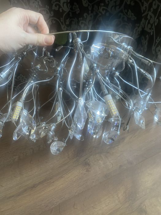 Люстра хрусталь,лампы светодиодные