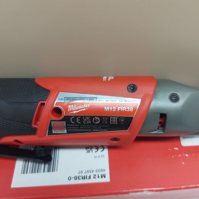 ПРОМОЦИЯ.Акумулаторна тресчотка Milwaukee M12 FIR38-0