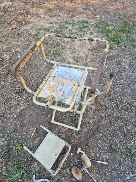 Стар Зъболекарски Военно Полеви Стол