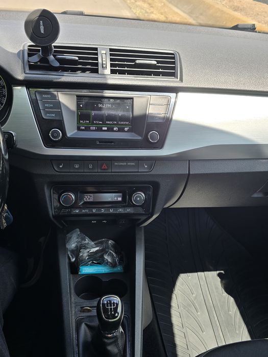 SKODA Fabia 2015 — imagine 3