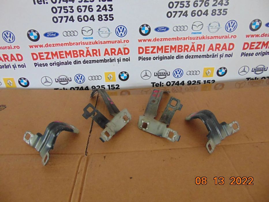 Suport aripa BMW f20 Suporti far aripi stanga dreapta bmw f21 f22 f23 dezmembrez f20 facelift
