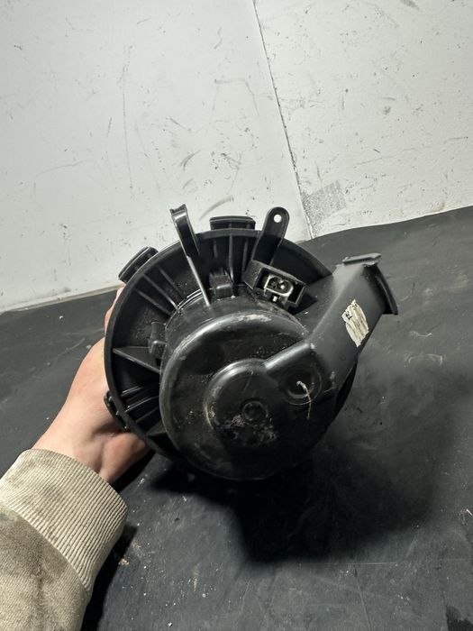 Ventilator aeroterma bord Volkswagen Vw Crafter 2.5 TDI 2.0 TDI