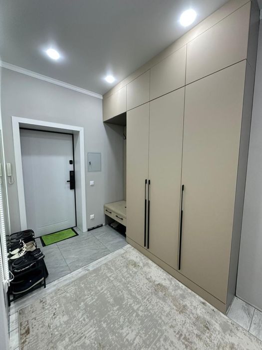 Продам 3 комнатную квартиру