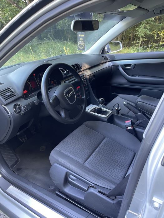 Audi a4 b7 1.9 116 cp