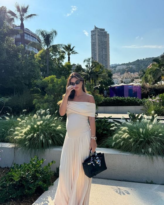 Rochie plisată pentru gravide