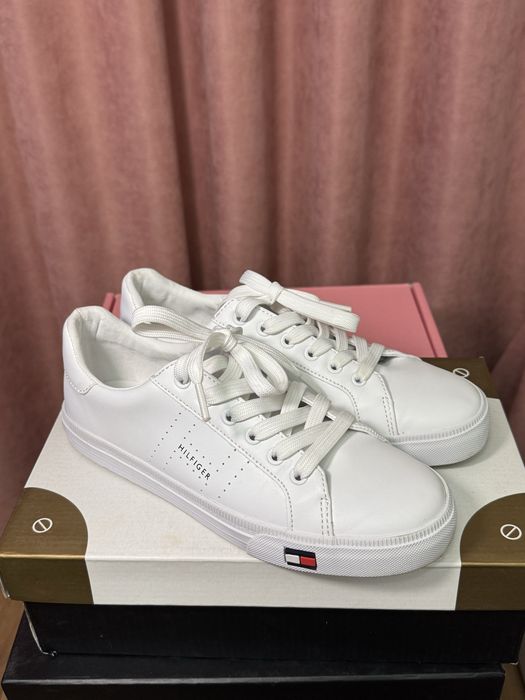 Кеды Tommy Hilfiger 36 размер, новые