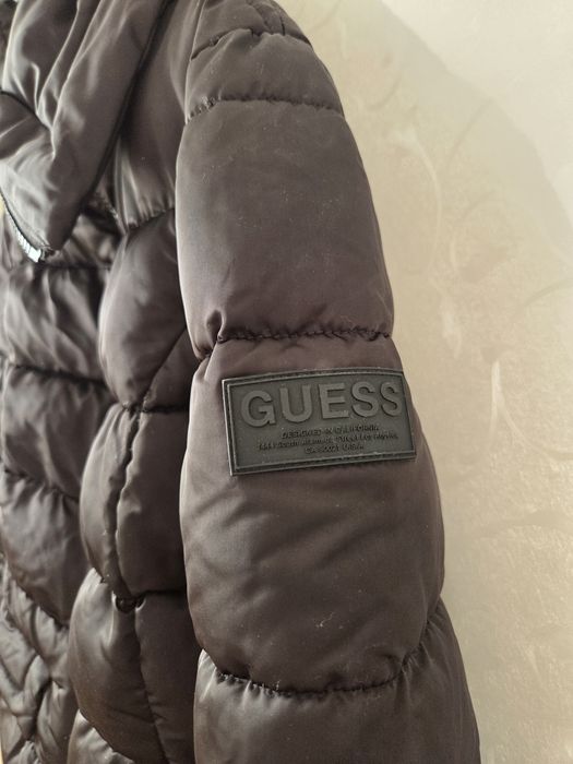 Дамско зимно яке Guess L