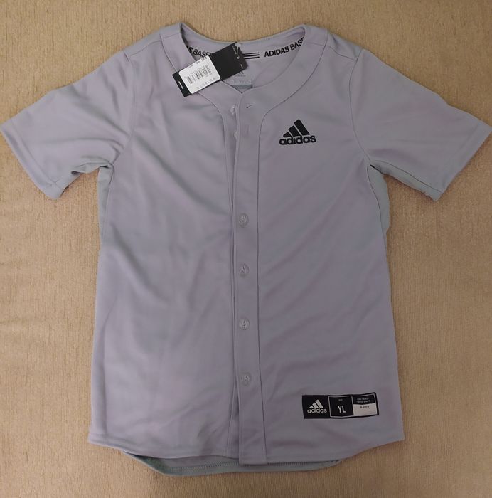 Чисто нови дрехи