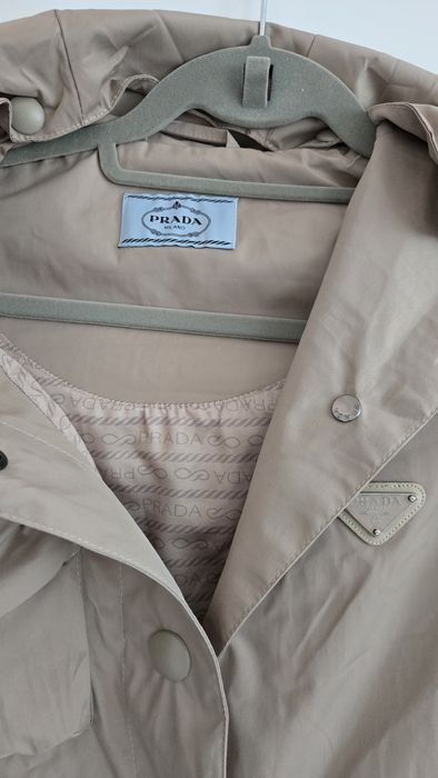 Дамско яке PRADA, ново, размер  S