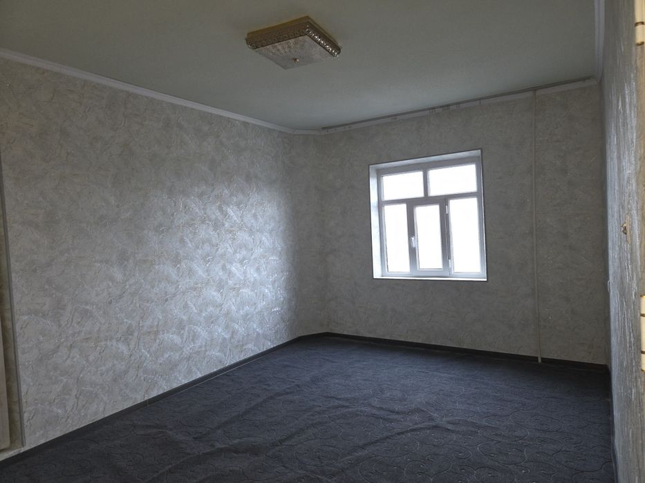 Продается Большая 1 комнатная квартира. 5/2 район. Этаж 3.