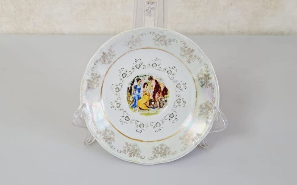 Набор десертных тарелок