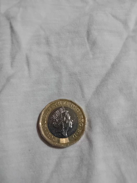 Elizabeth 2 2019 рядка монета