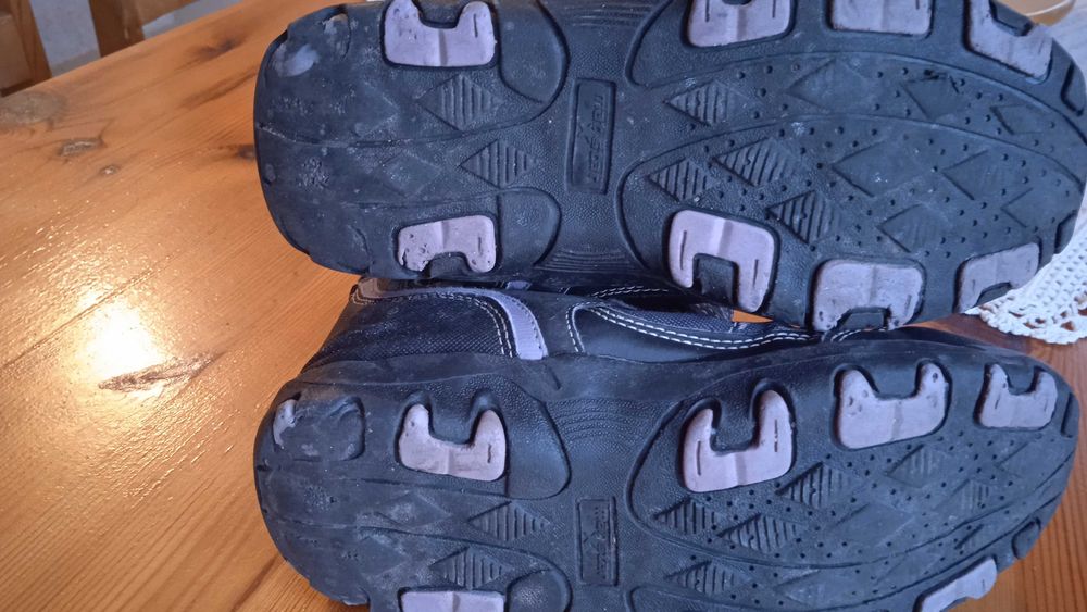 Топли ботушки 33 номер Mat star