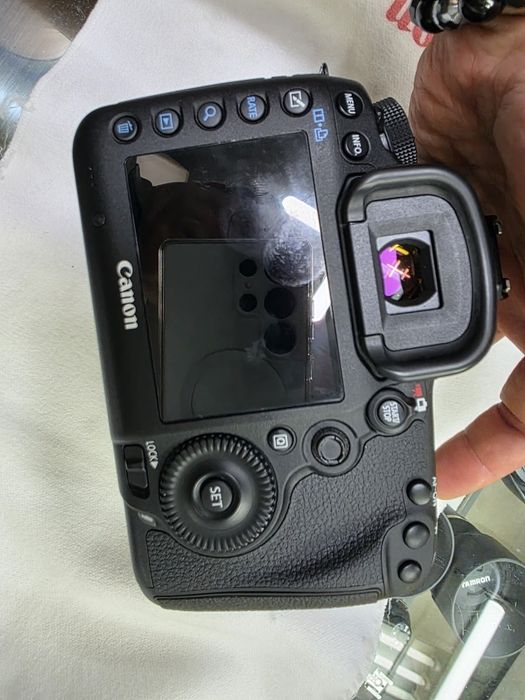 Canon 5D Mark III new