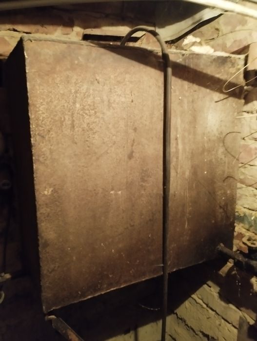 Бак под топливо .