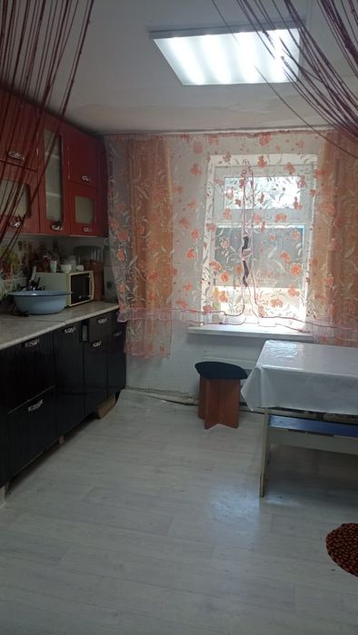 продам 2 дома в одном дворе