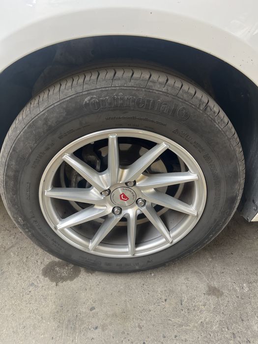 195/65/15 continental. Без диска