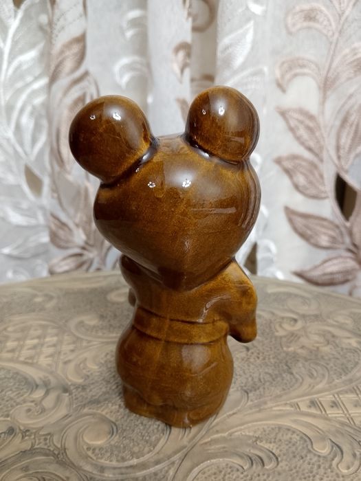 Фужеры "Весна". Статуэтки "Карандаш с Кляксой",  "Олимпийский мишка"