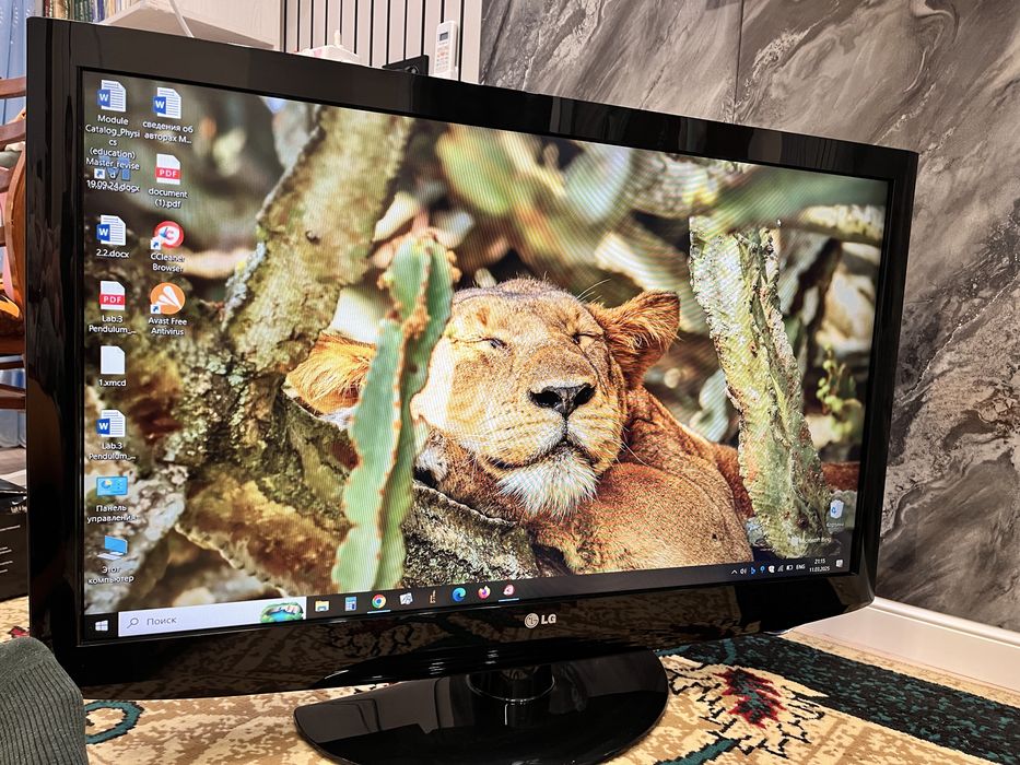 Телевизор LG диагональ 105 см