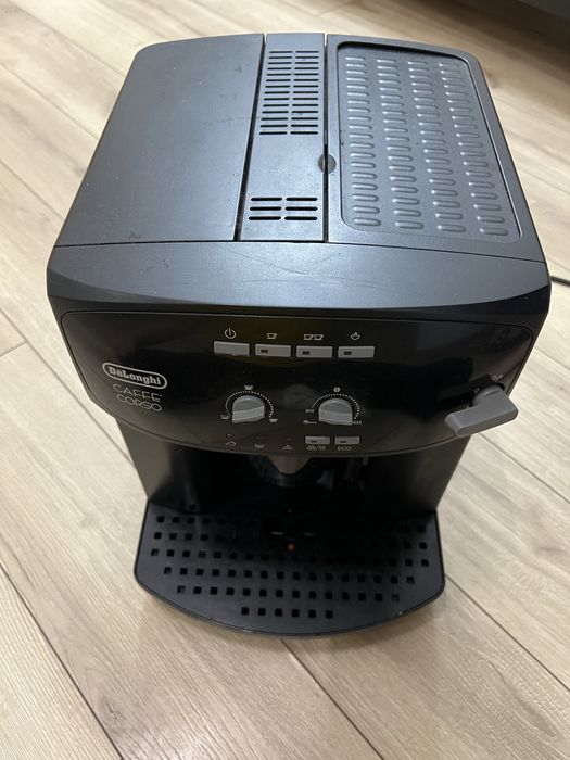 Продается кофемашина Delonghi