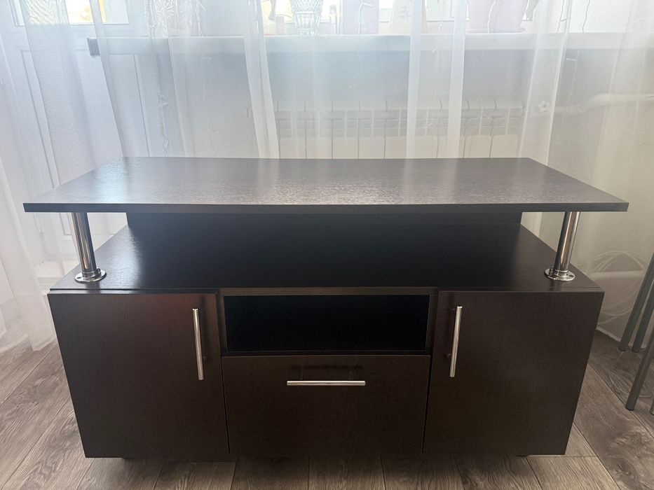 Тумба под телевизор