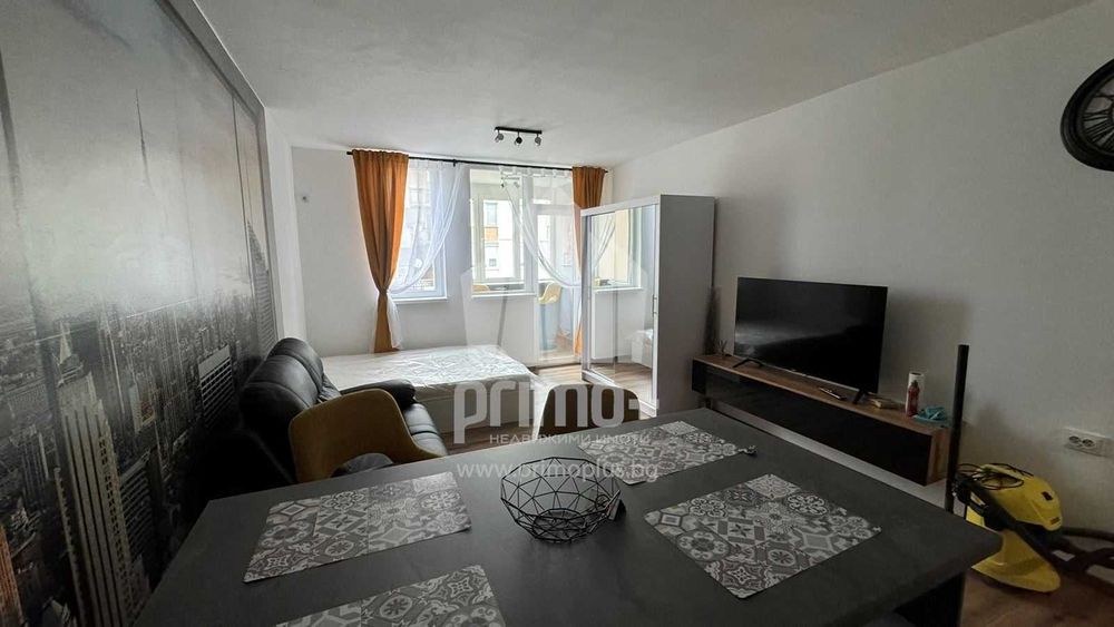 Дава се под наем Едностаен апартамент в Велико Търново, Бузлуджа - 40 кв.м за 280.5 € - Снимка #2